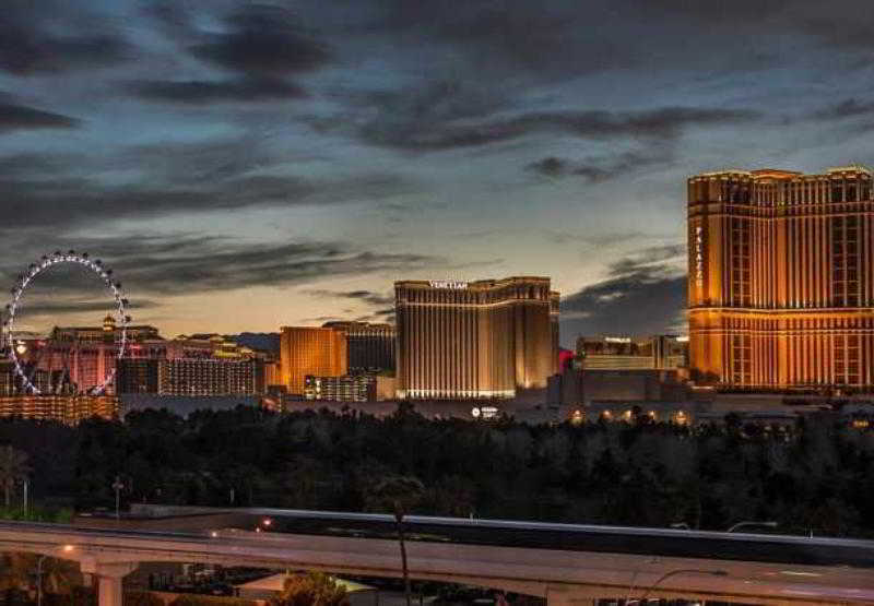 Fairfield Inn Las Vegas Convention Center Экстерьер фото